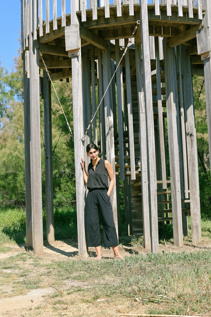 PANTALÓN CROPPED TAHITI NEGRO