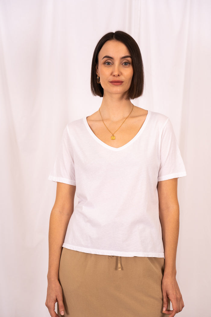 Camiseta manga corta escote pico