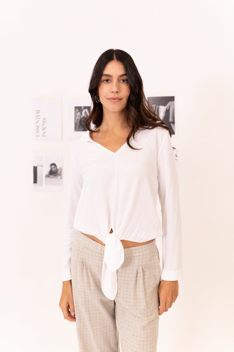 BLUSA CUELLO CAMISERO CON LAZO