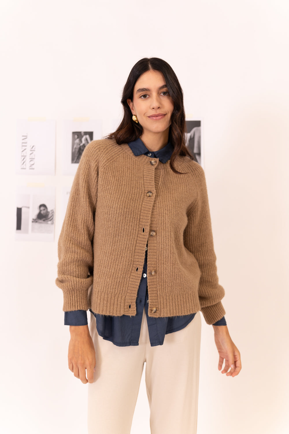 CARDIGAN TRICOT CUELLO REDONDO MANGAS ABULLONADAS
