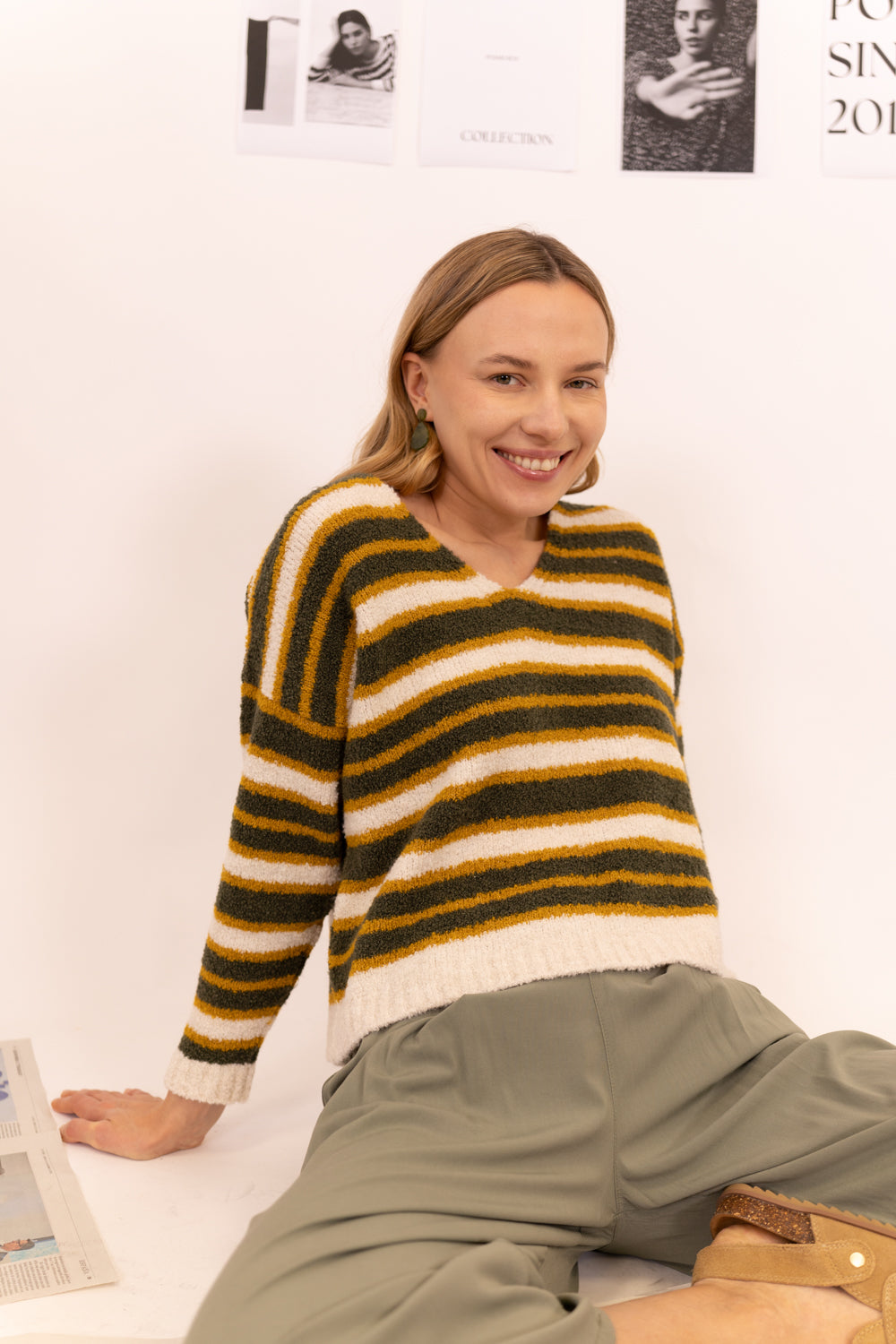 JERSEY TRICOT ESCOTE PICO RAYAS