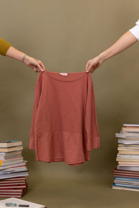 CAMISETA CUELLO BARCO ALGODÓN