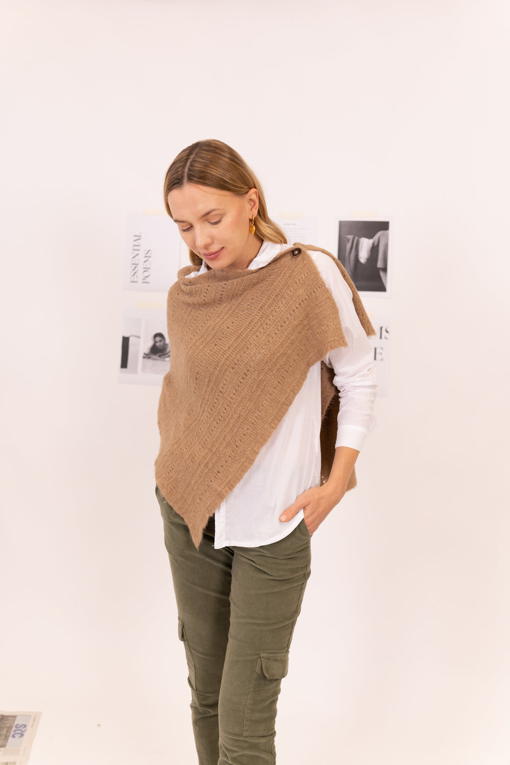 CAPA TRICOT CALADOS