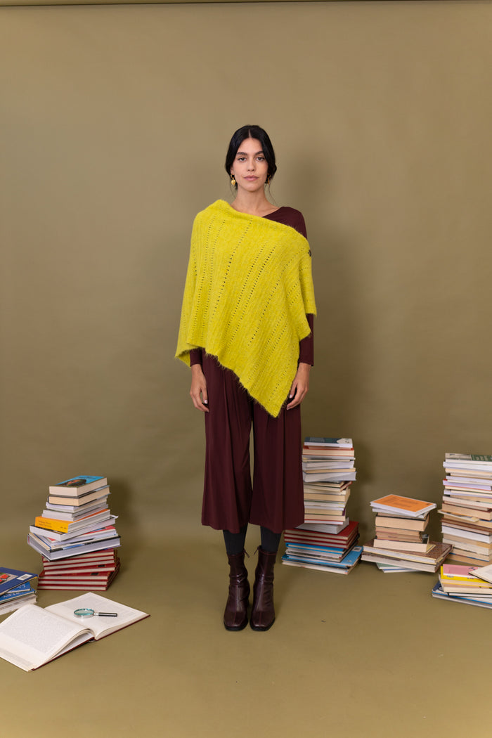 CAPA TRICOT CALADOS