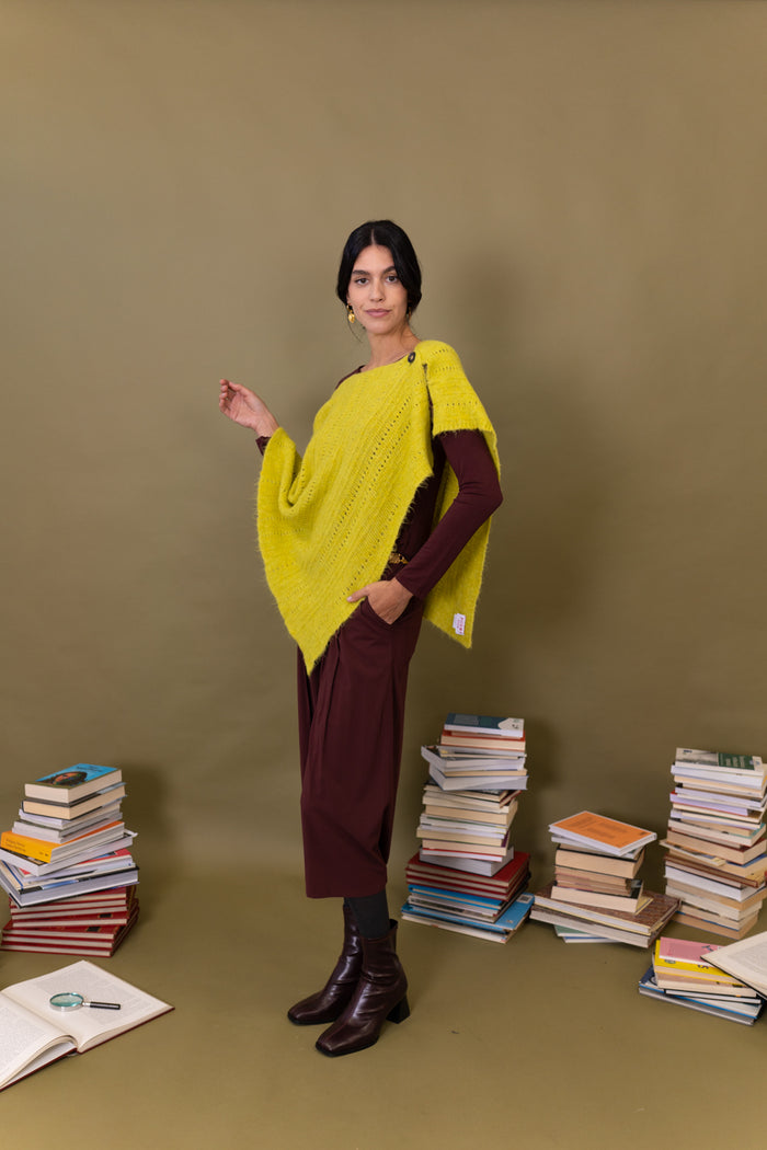 CAPA TRICOT CALADOS