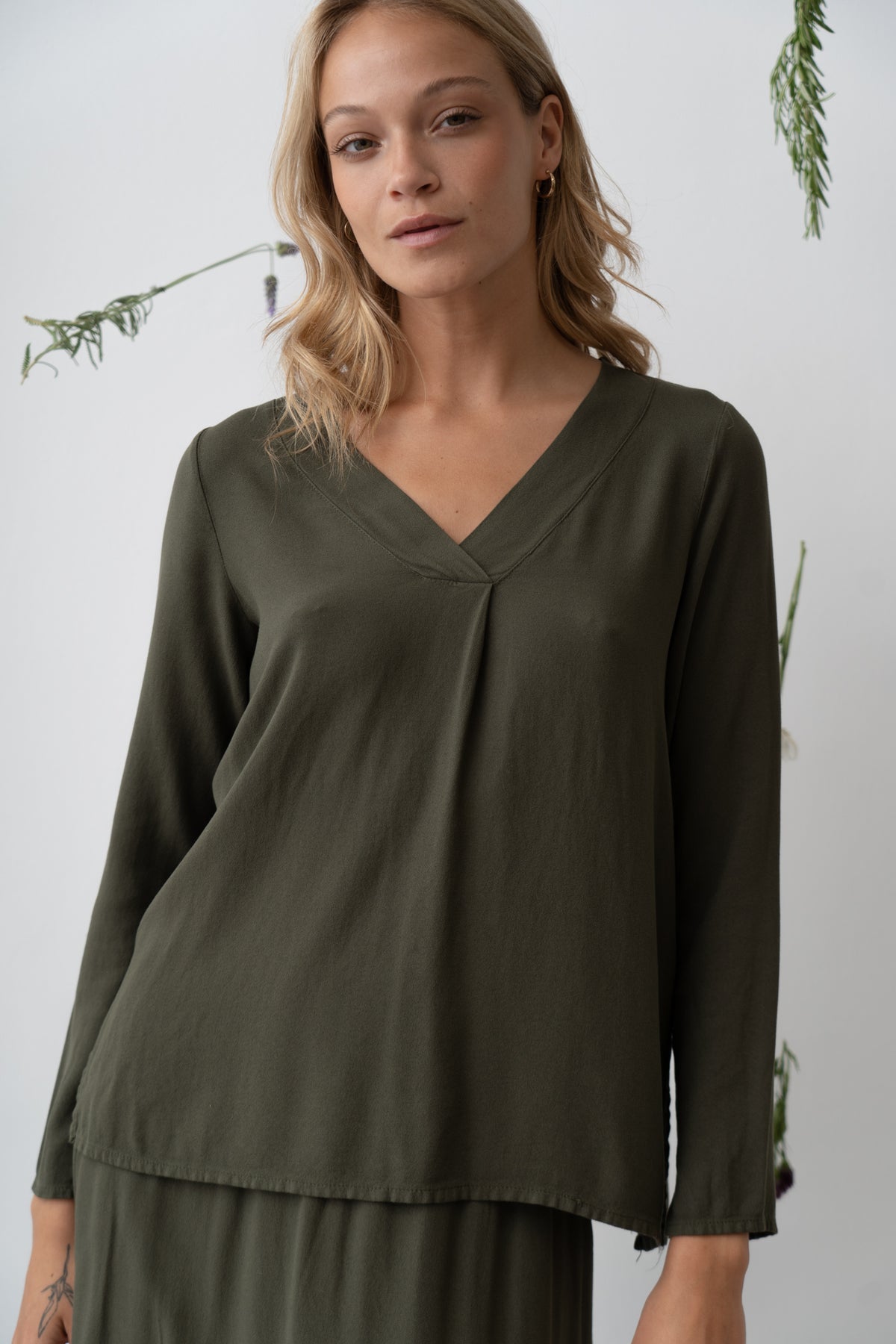 BLUSA CLOVES PICO