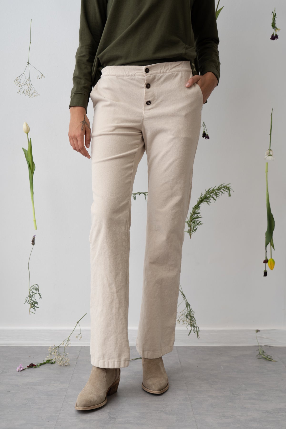MAPLE STRAIGHT CORDUROY TROUSERS